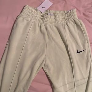 New Nike Sweatpants